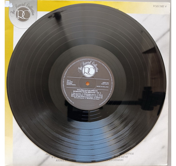 Golden Guitar Greats - 28 Beautiful Guitar Memories (2 LP)
