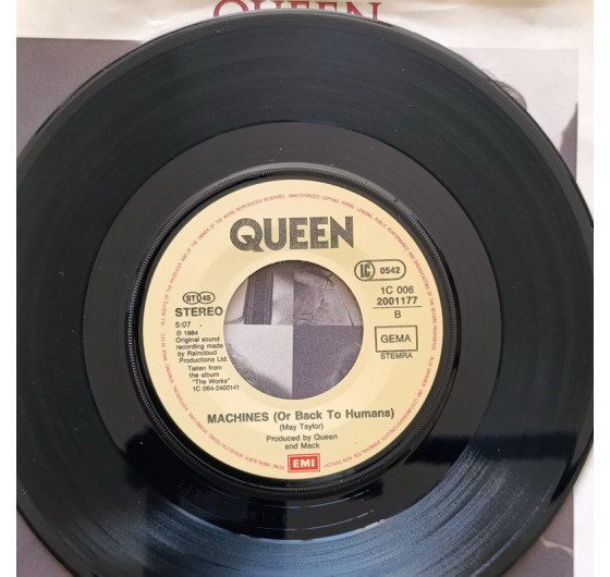 Queen - I Want To Break Free (миньон 7)