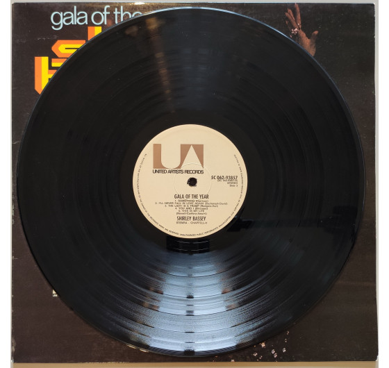 Shirley Bassey - Gala Of The Year