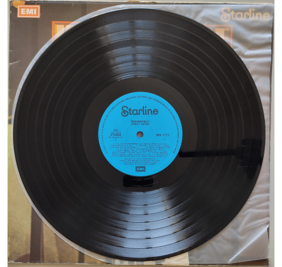 Shirley Bassey - Irresistible