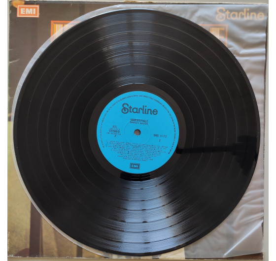 Shirley Bassey - Irresistible