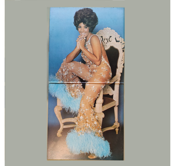 Shirley Bassey - Love Story